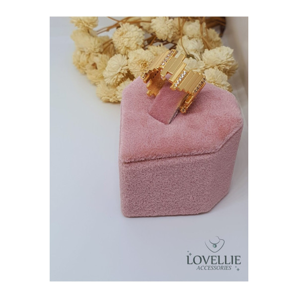 Taş Detaylı Gold Yüzük